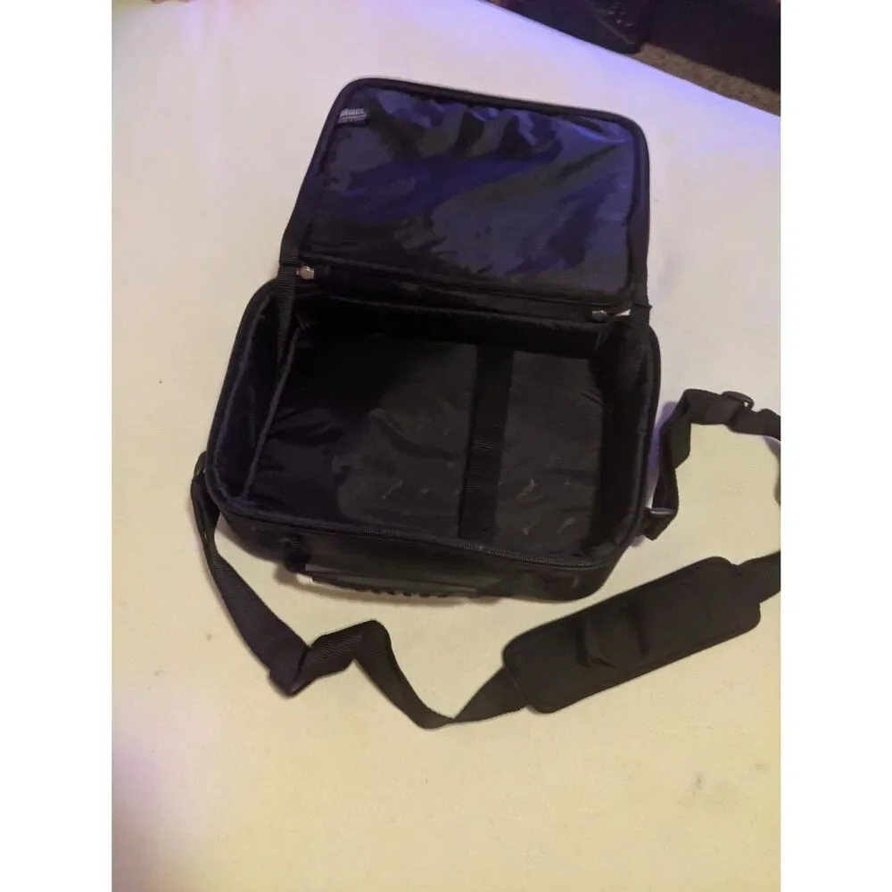 Targus Black Laptop Messenger Bag Briefcase Tech Organizer Shoulder Strap